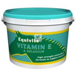 EQUIVITE VITAMIN E SELENIUM 3 Kg Reconstituyente para Caballos